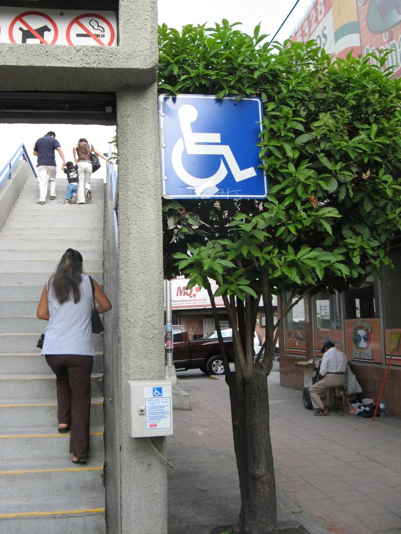 A wheelchair accessibility sign.