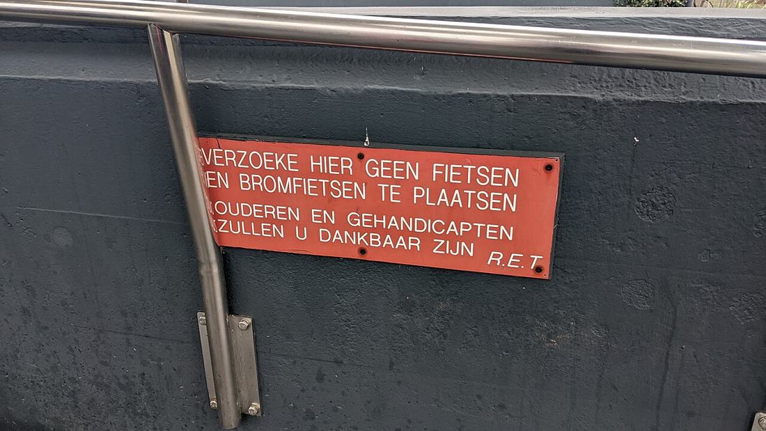 A sign about wheelchair accessibility and parking.